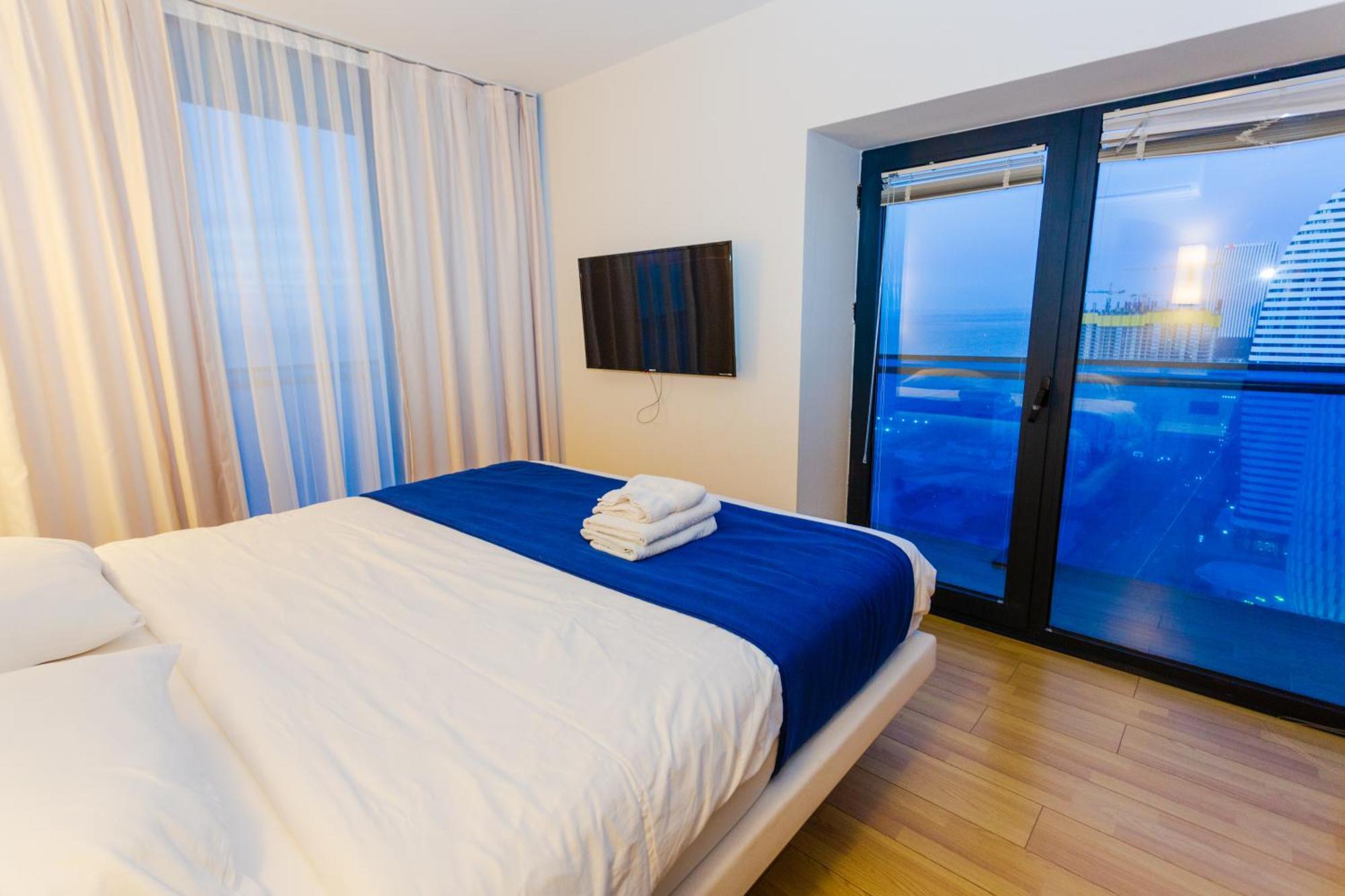 Orbi City Sea View Batumi Exterior photo